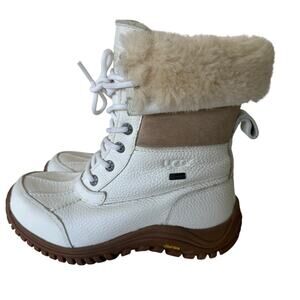 UGG Adirondack White Tan Size 6 Snow Boots